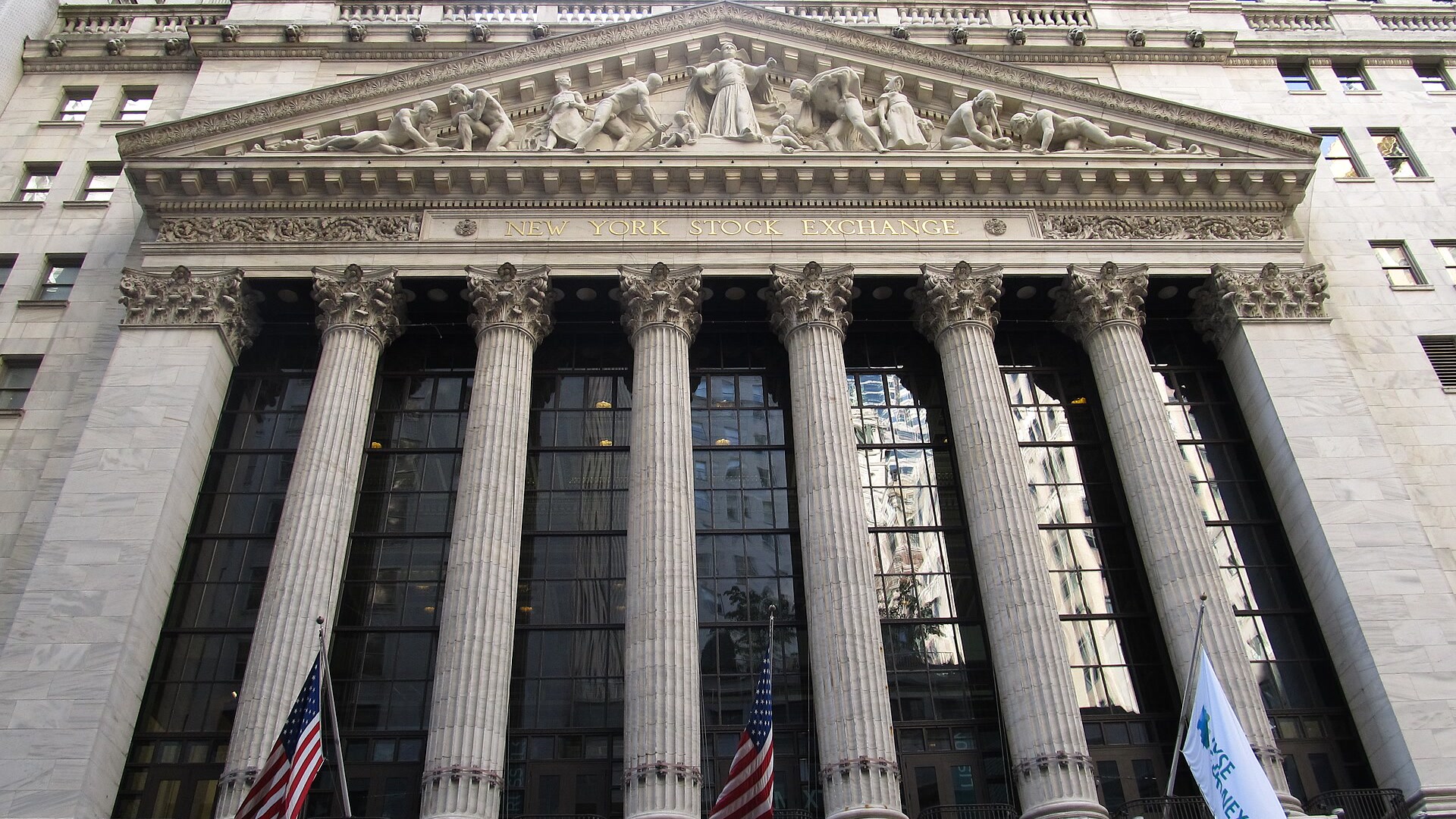 New York Stock Exchange facade and columns on Broad Street in Manhattan