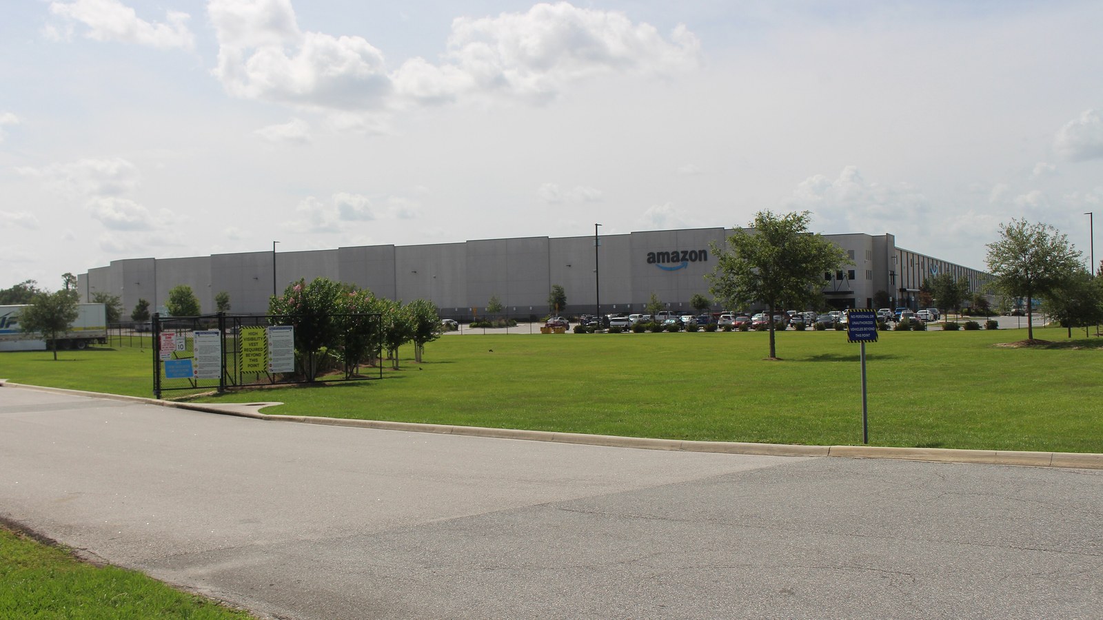 Exterior of an Amazon fulfillment center warehouse building in Ocala, Florida