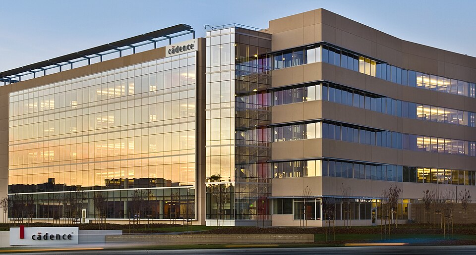 Archival Cadence Research and Development Center photograph, uploaded in 2009
