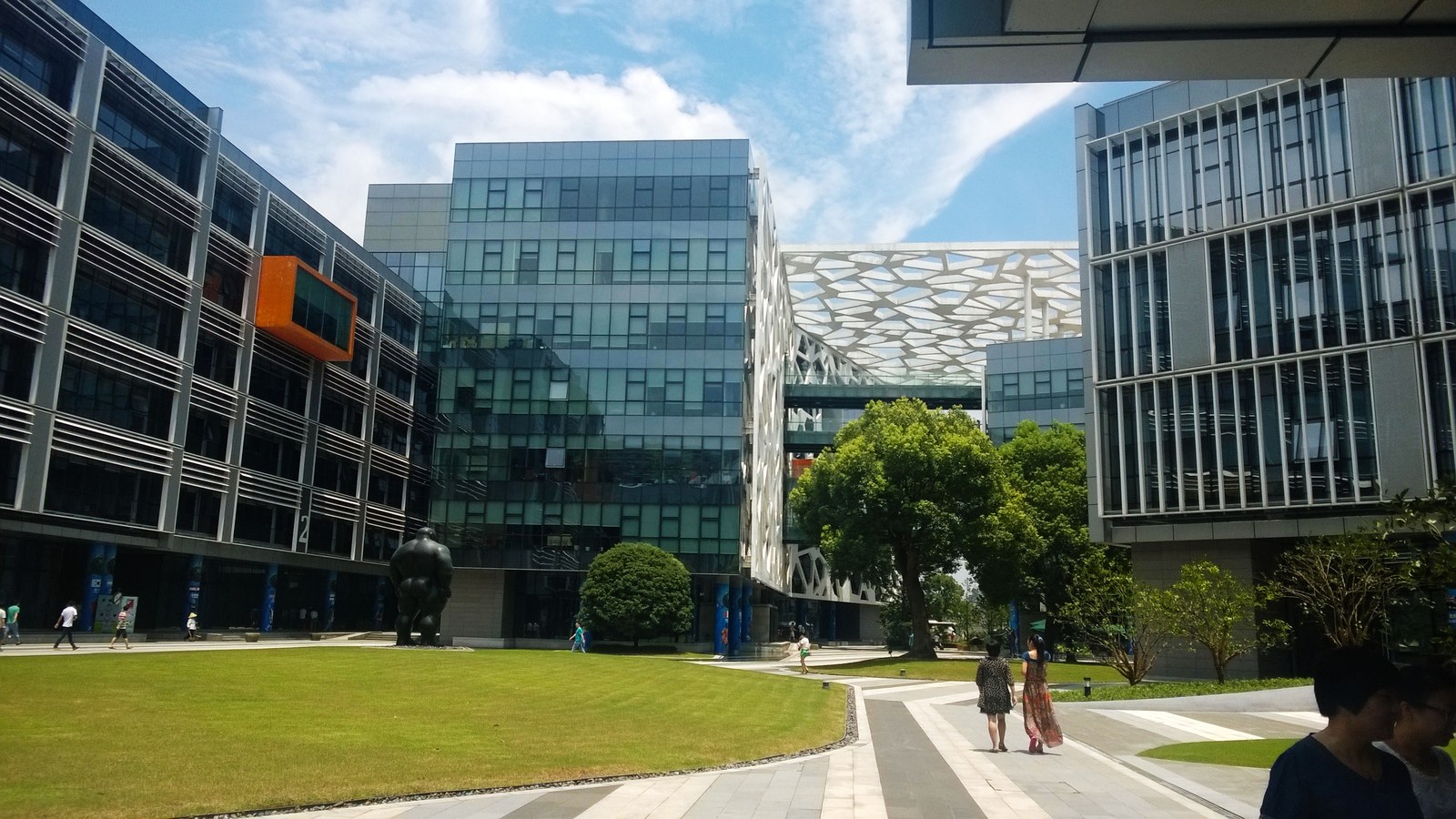 Archival July 2014 photograph of Alibaba’s Binjiang Park campus in Hangzhou, not the current Apsara conference.