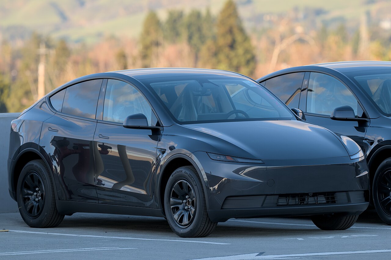 Tesla Model Y Standard photographié en décembre 2025